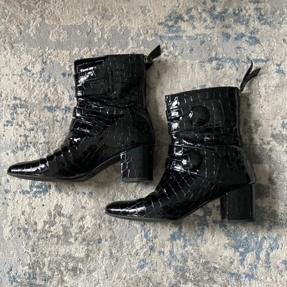 Stuart Weitzman Black Croc Patent Leather Booties 7
